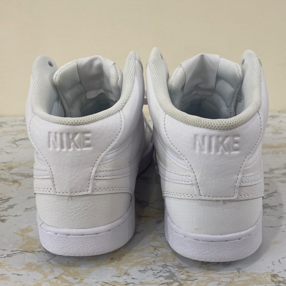 Nike Court Vision MID